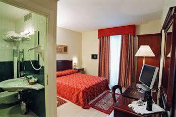 Hotel Savoia Turin